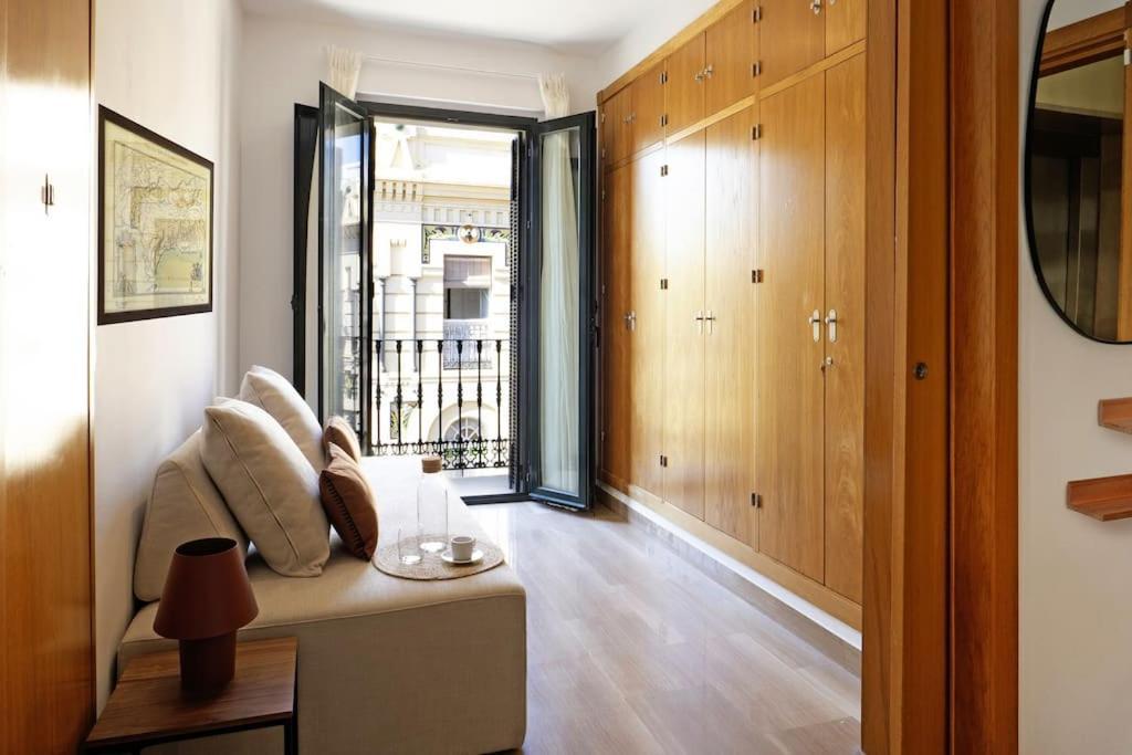 Pyl Apto Centro Junto Catedral Terraza Privada Seville